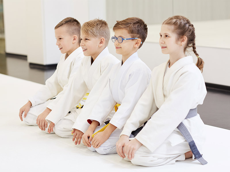 Seguridad y valores: la importancia de la defensa personal para niños -  Blog de artes marciales y deportes de contacto - Tagoya